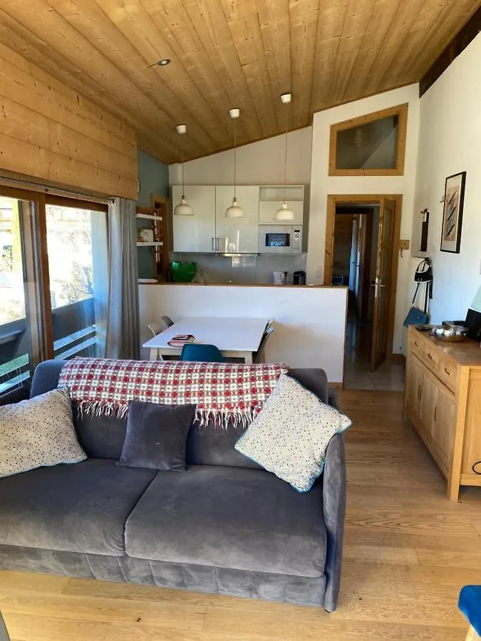 Luxury Apartment, 350M To Ski Lift, South Facing, Close To Town Centre Morzine