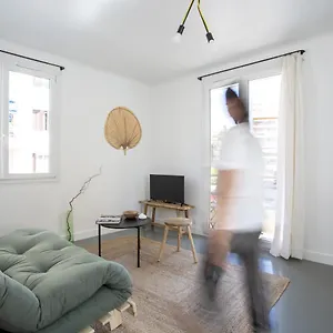  Appartement Centre D'antibes - 2 Chambres Avec Parking France