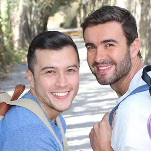  Station touristique La Connexion, Gay Men Only France
